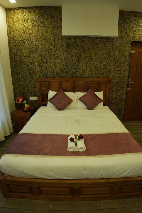 Vaga Mist Resort Vagamon Ідуккі Екстер'єр фото