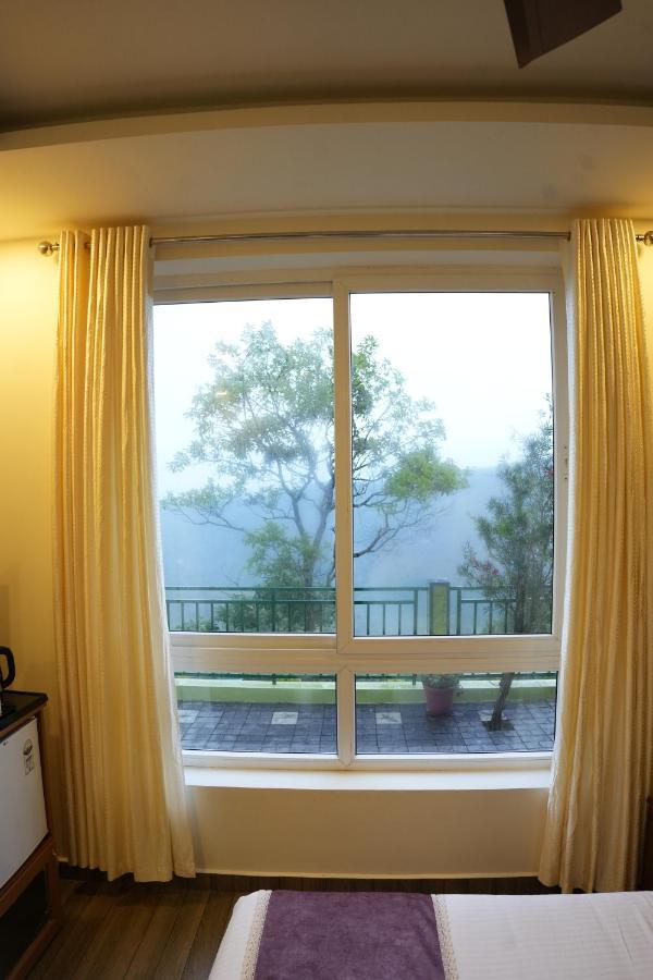 Vaga Mist Resort Vagamon Ідуккі Екстер'єр фото